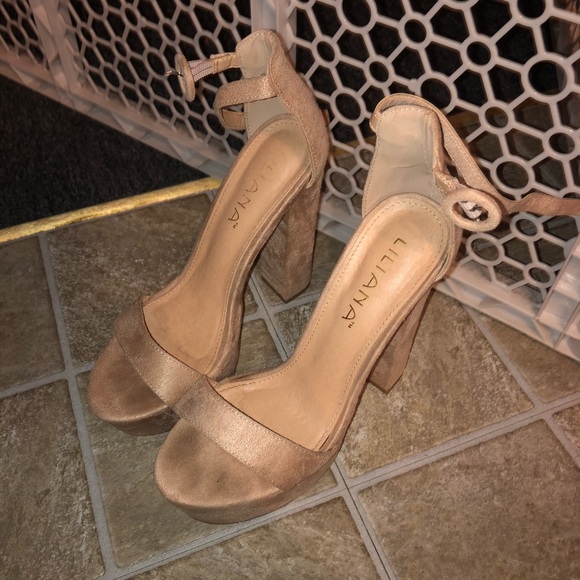 Shoes - Picture 2 of 2